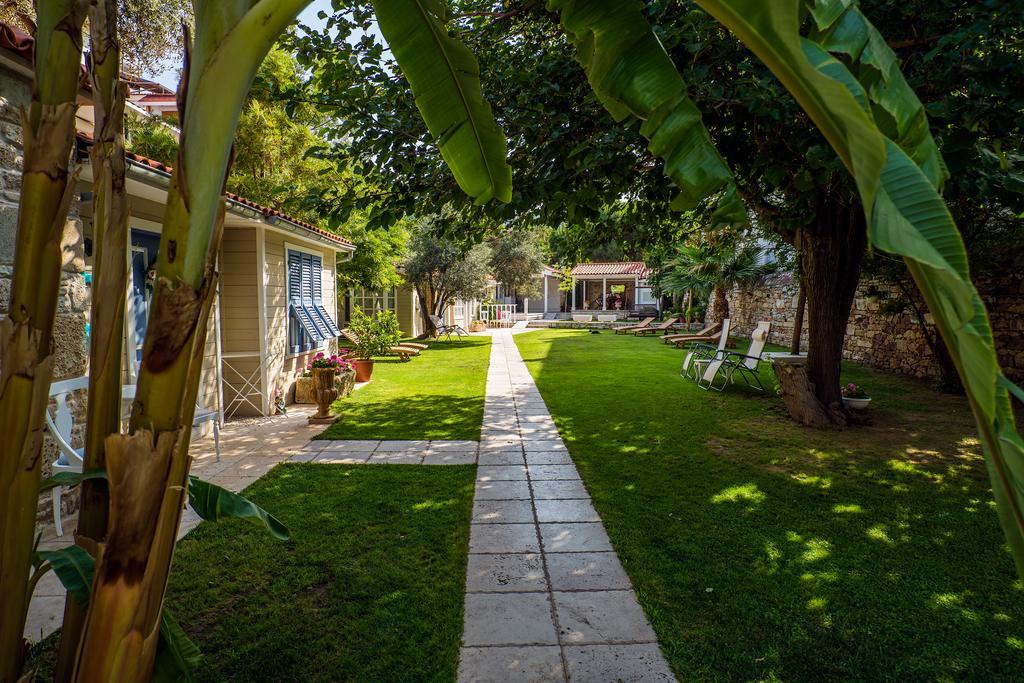 Lola 38 Hotel Foça Luaran gambar