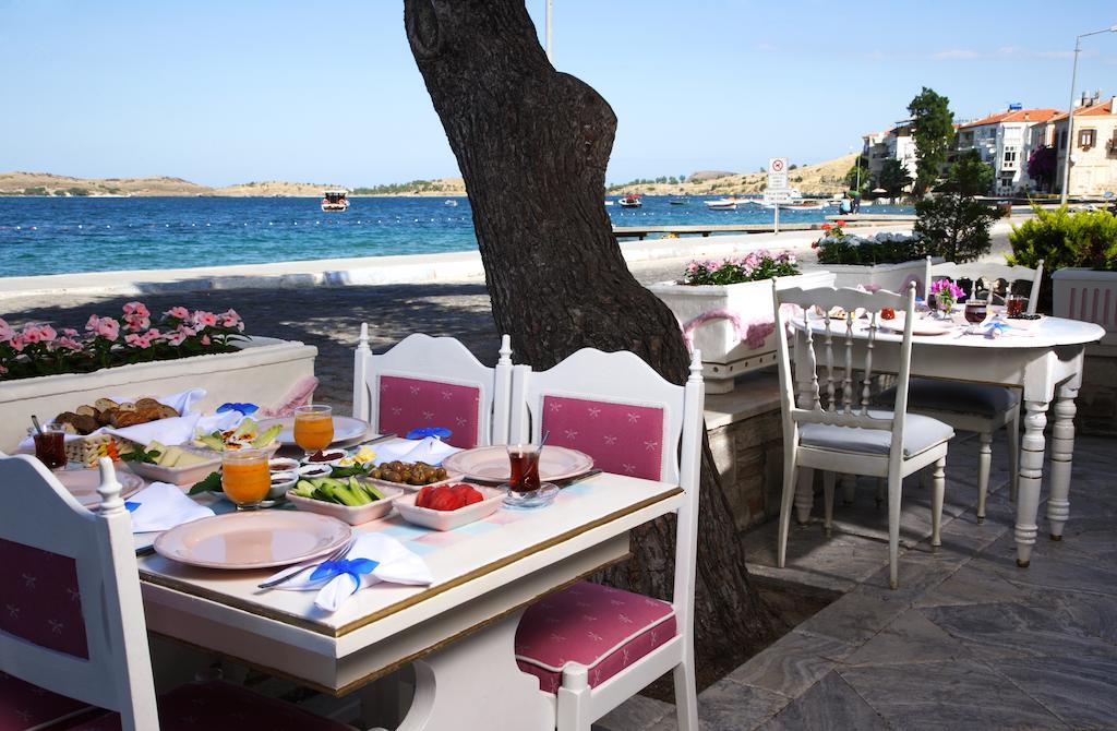 Lola 38 Hotel Foça Luaran gambar